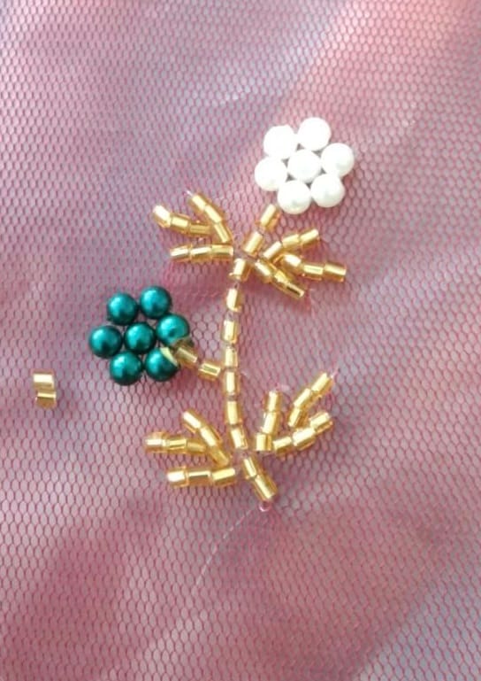 فستان العيد الوطني - الصورة 4